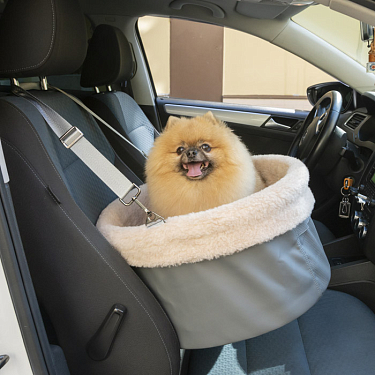 Сумки-переноски, коляски: Автомобильное кресло для собак "Комфорт"